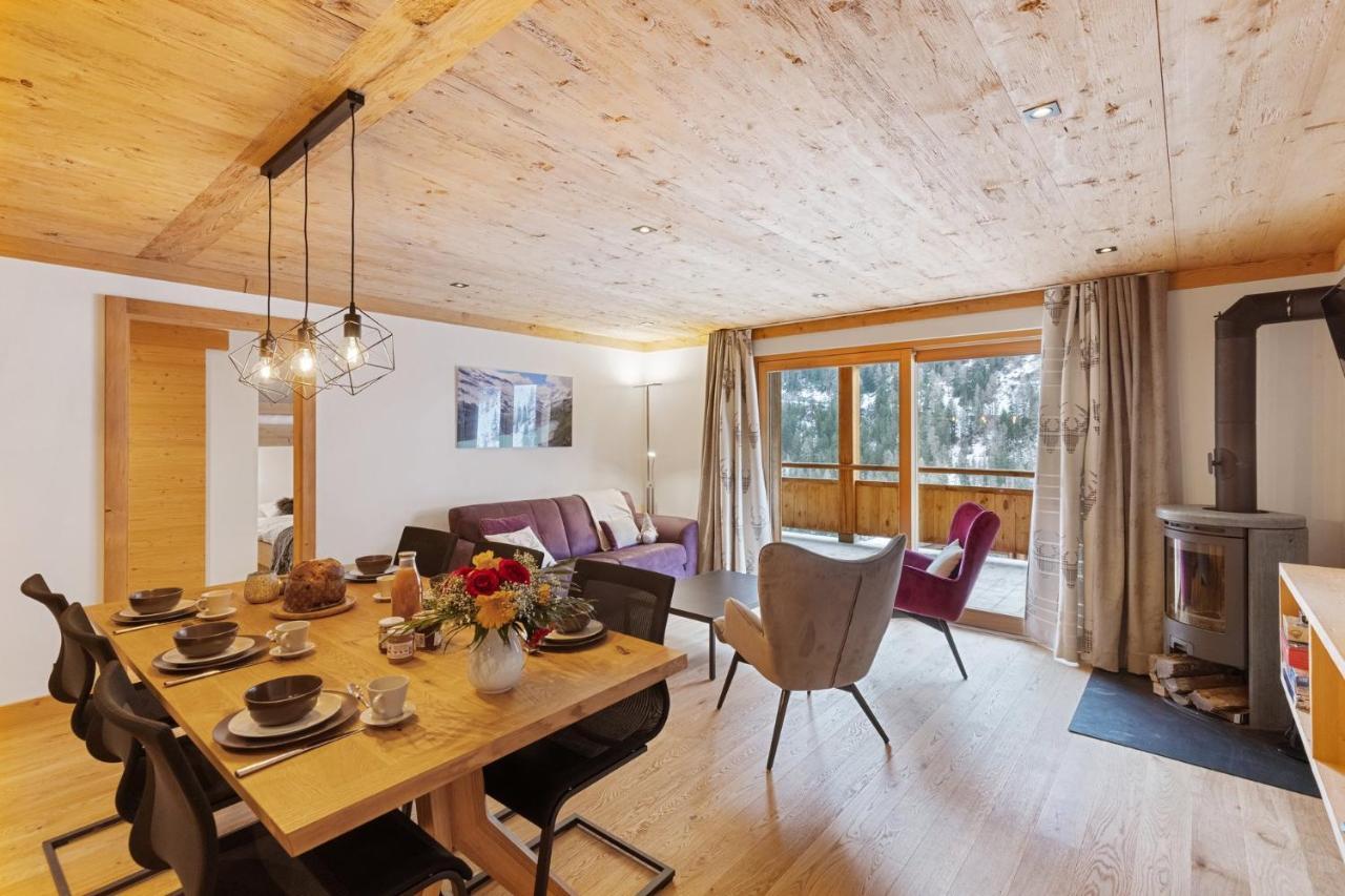 Chalet Larchwood By Mrs Miggins Grimentz Extérieur photo